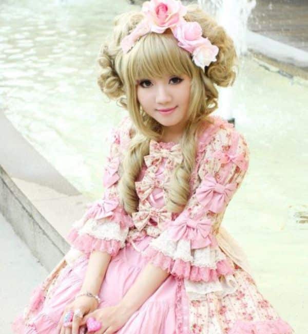 lolita fashion dress to impress