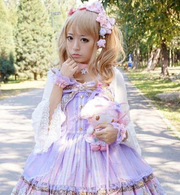 lolita fashion dress to impress