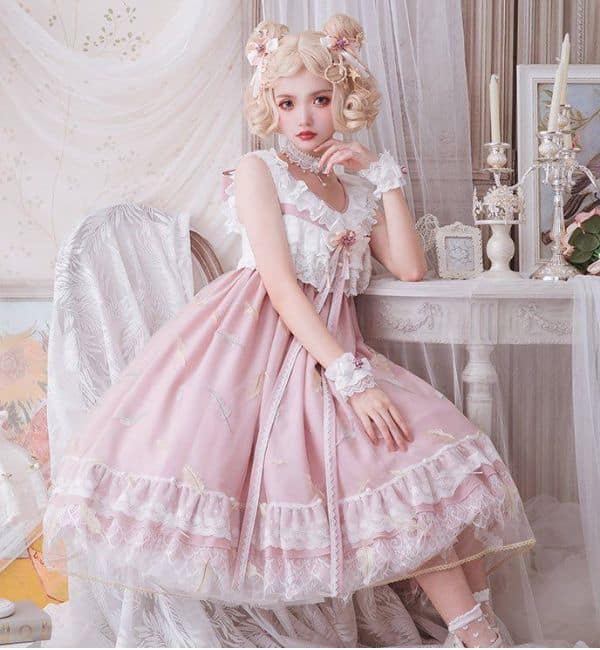 lolita fashion dress to impress